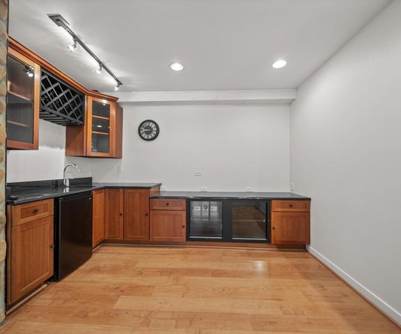 1696 Reserve Court, Ann Arbor, MI 48103