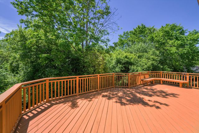 1696 Reserve Court, Ann Arbor, MI 48103