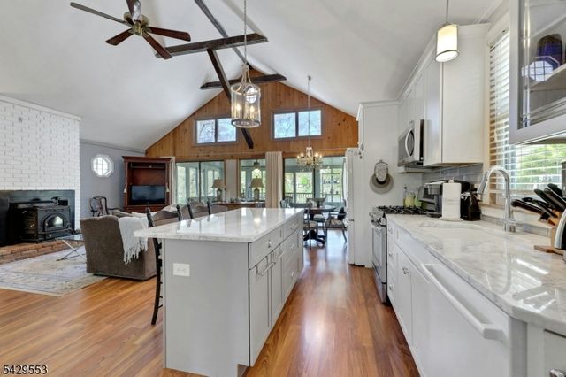 75 Witte Rd, West Milford Twp., NJ 07421