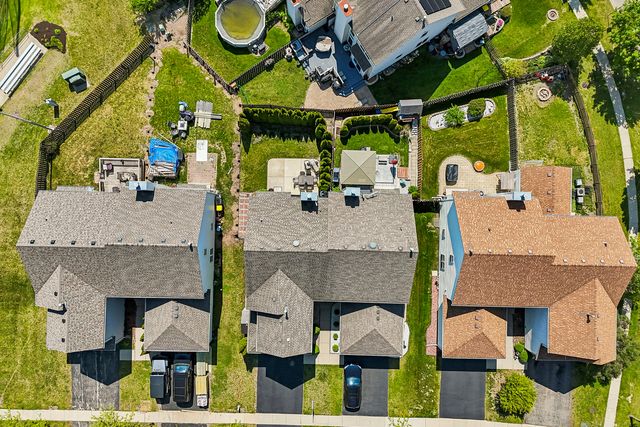 416 Grace Drive, Lake In The Hills, IL 60156