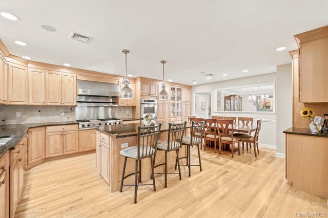 50 Wixon Pond Road, Mahopac, NY 10541