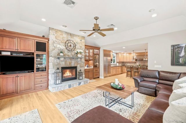 50 Wixon Pond Road, Mahopac, NY 10541