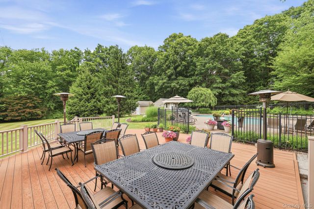 50 Wixon Pond Road, Mahopac, NY 10541