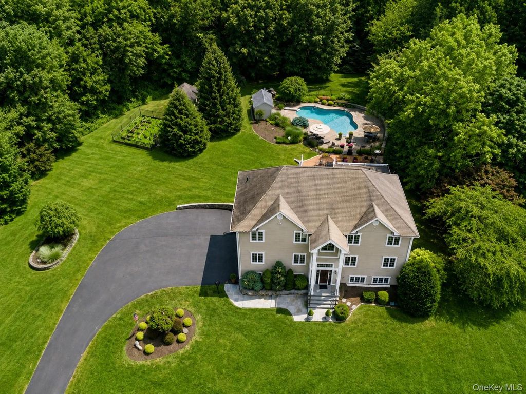 50 Wixon Pond Road, Mahopac, NY 10541 — photo 2