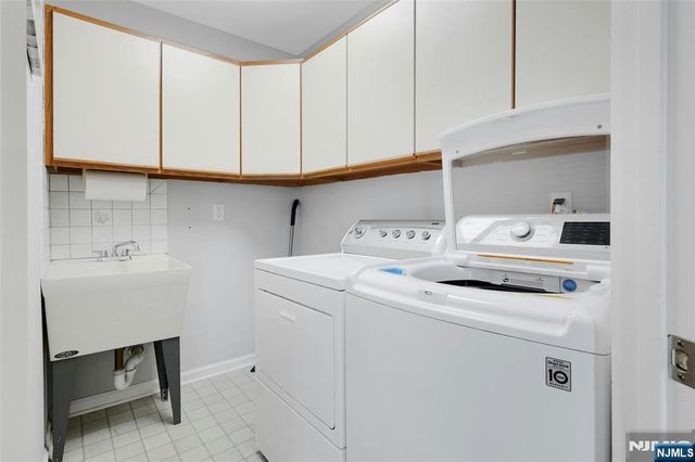 18 Cable Court 48, Montville Township, NJ 07045