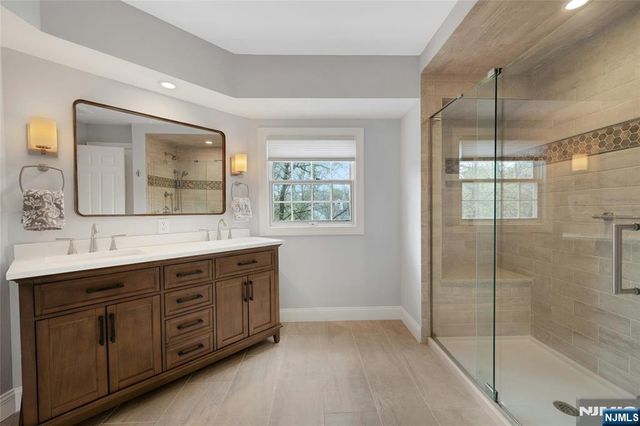 18 Cable Court 48, Montville Township, NJ 07045