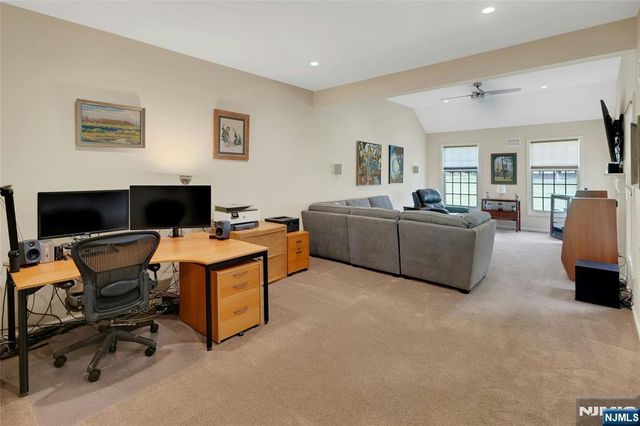 18 Cable Court 48, Montville Township, NJ 07045