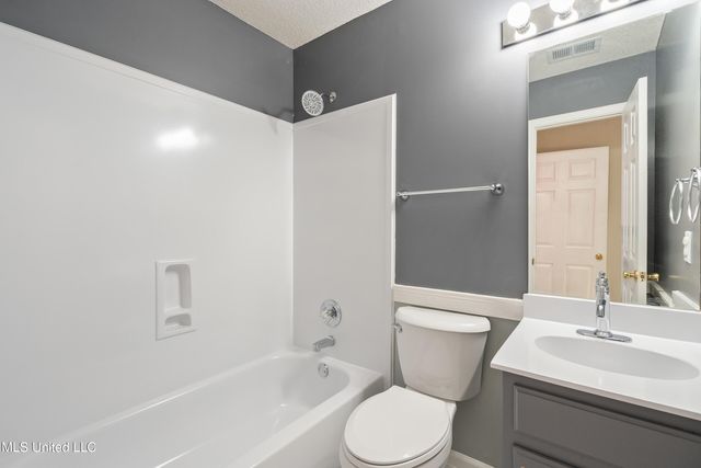 8300 Waverly Cove, Olive Branch, MS 38654