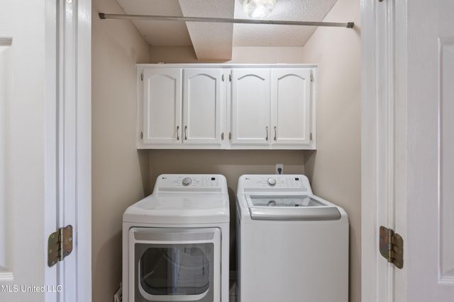 8300 Waverly Cove, Olive Branch, MS 38654