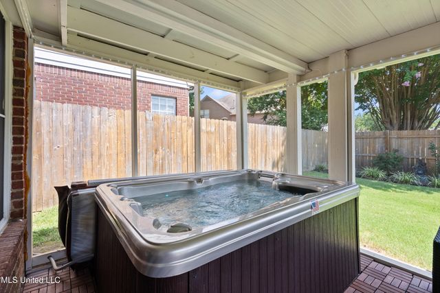 8300 Waverly Cove, Olive Branch, MS 38654