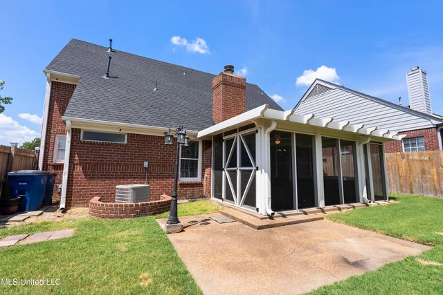8300 Waverly Cove, Olive Branch, MS 38654