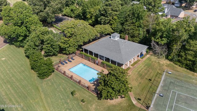 8300 Waverly Cove, Olive Branch, MS 38654