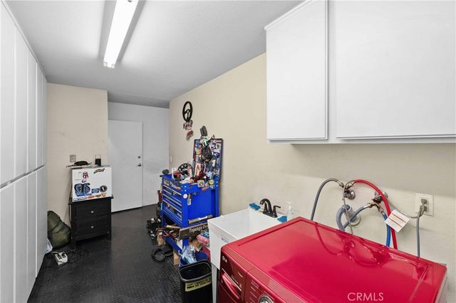 5707 Topanga Canyon Boulevard 5, Woodland Hills, CA 91367