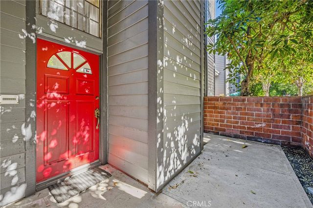 5707 Topanga Canyon Boulevard 5, Woodland Hills, CA 91367