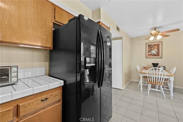 5707 Topanga Canyon Boulevard 5, Woodland Hills, CA 91367