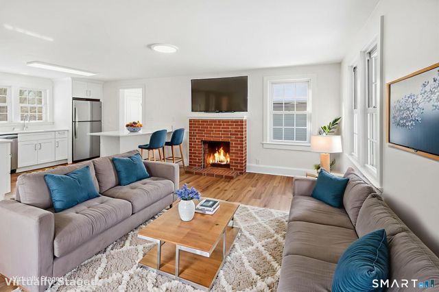 240 Browning Road, Norwich, CT 06360