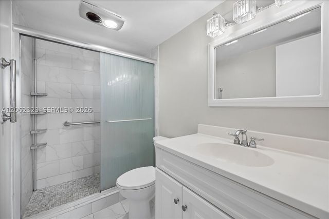 800 S Hollybrook Dr 205, Pembroke Pines, FL 33025