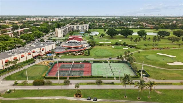 800 S Hollybrook Dr 205, Pembroke Pines, FL 33025