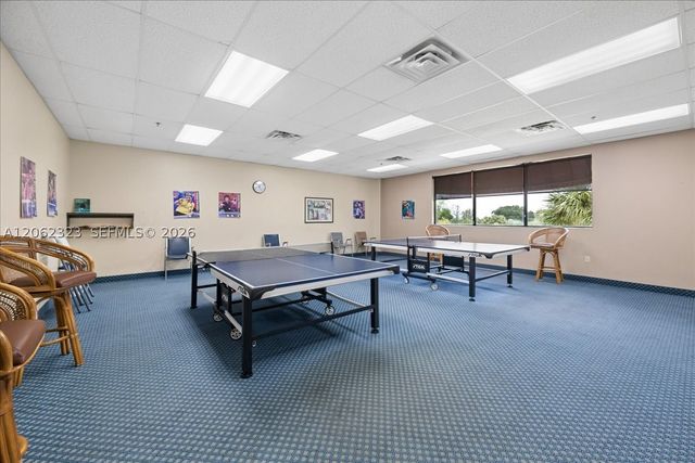 800 S Hollybrook Dr 205, Pembroke Pines, FL 33025