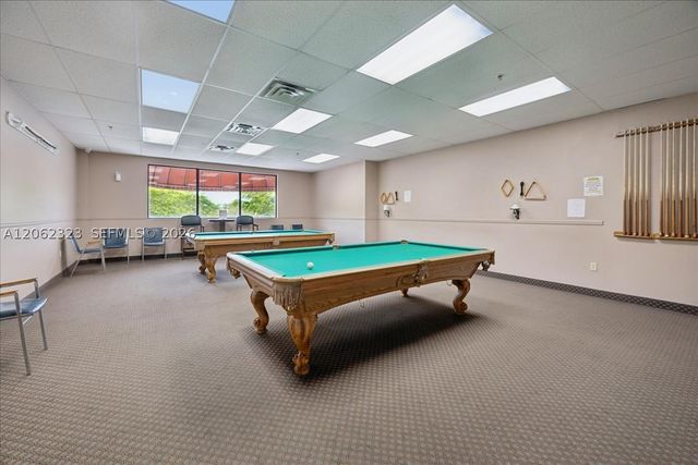 800 S Hollybrook Dr 205, Pembroke Pines, FL 33025