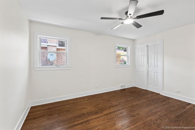 12334 S Loomis Street, Calumet Park, IL 60827
