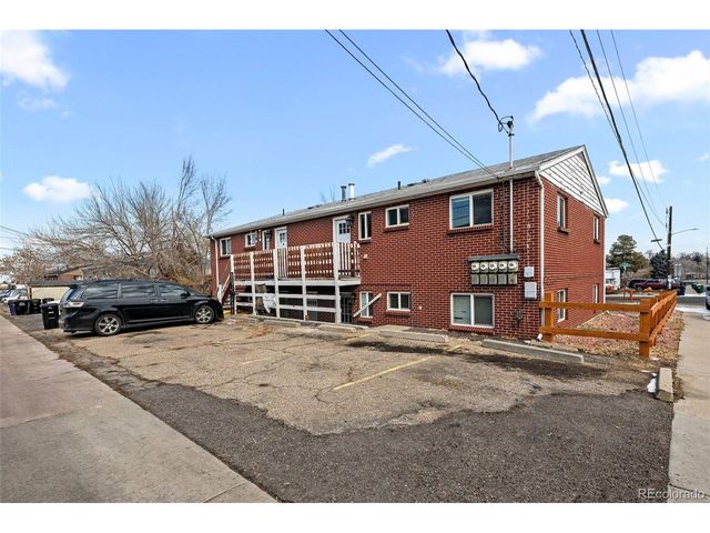 2397 S Locust, Denver, CO 80222