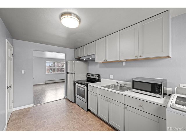 2397 S Locust, Denver, CO 80222