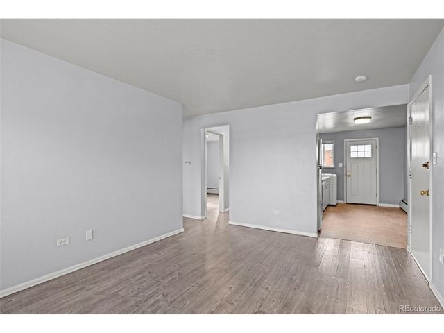 2397 S Locust, Denver, CO 80222
