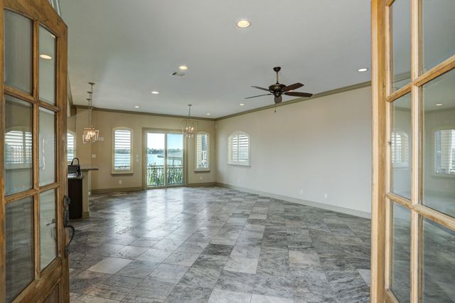 2466 Beacon Circle, League City, TX 77573