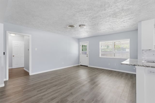 2120 Nottingham Boulevard, Fort Worth, TX 76112