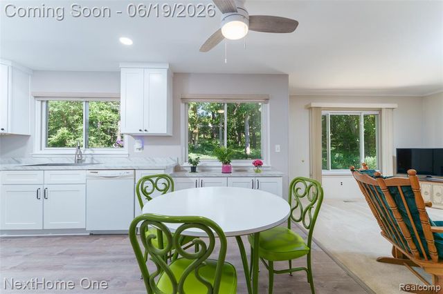 6448 Grand Circle Drive, Brighton, MI 48116