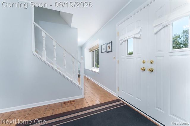 6448 Grand Circle Drive, Brighton, MI 48116