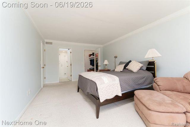 6448 Grand Circle Drive, Brighton, MI 48116