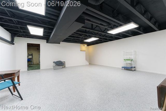 6448 Grand Circle Drive, Brighton, MI 48116