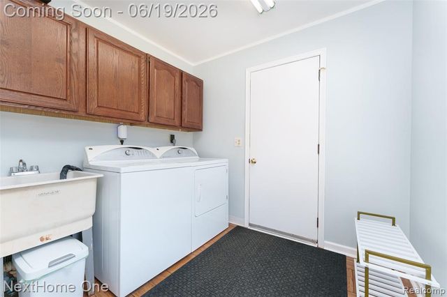 6448 Grand Circle Drive, Brighton, MI 48116
