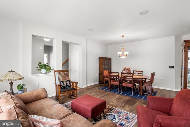 135 PAISLEY PL, Hainesport, NJ 08036