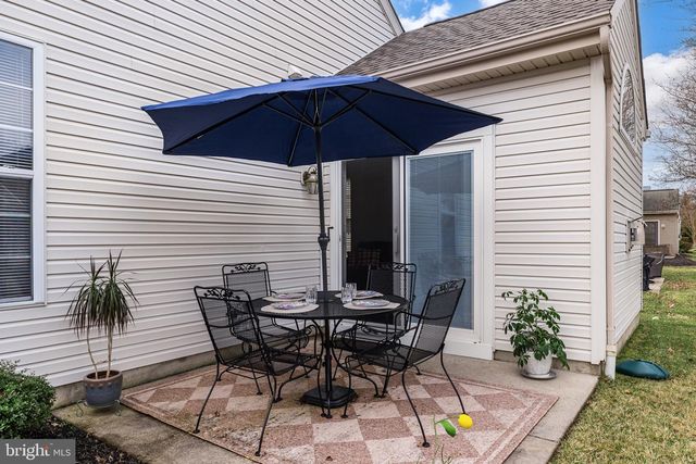 135 PAISLEY PL, Hainesport, NJ 08036