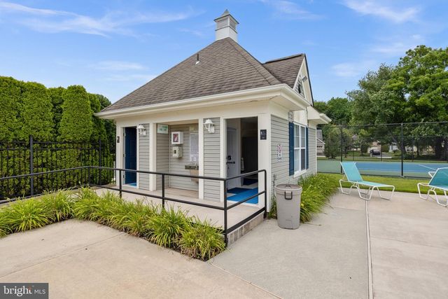 135 PAISLEY PL, Hainesport, NJ 08036