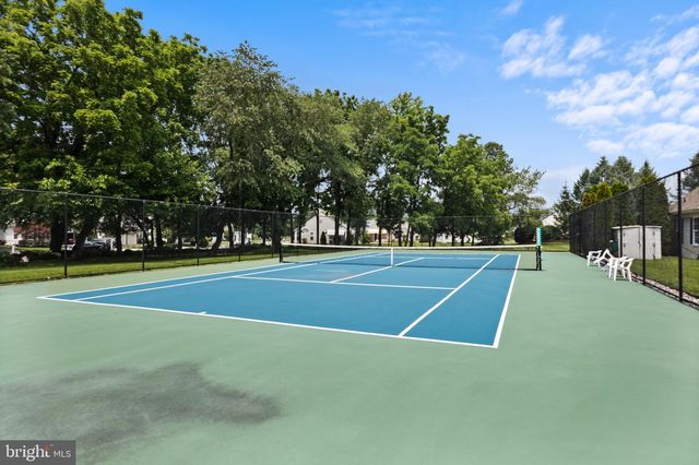 135 PAISLEY PL, Hainesport, NJ 08036