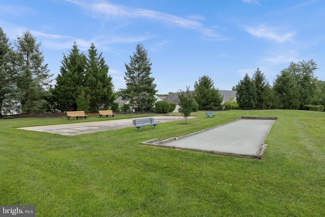 135 PAISLEY PL, Hainesport, NJ 08036