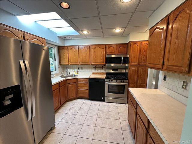 382 Convent Road, Blauvelt, NY 10913