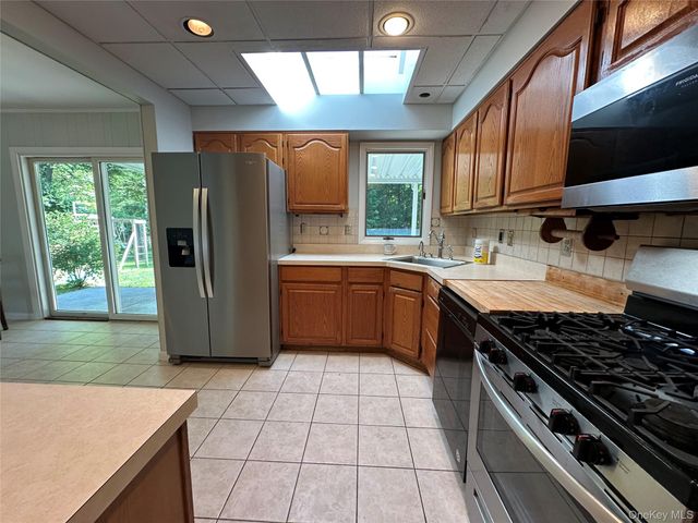 382 Convent Road, Blauvelt, NY 10913