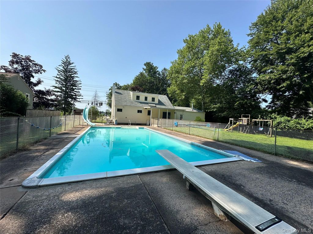 382 Convent Road, Blauvelt, NY 10913