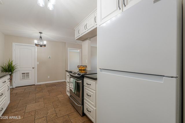3511 E BASELINE Road 1004, Phoenix, AZ 85042