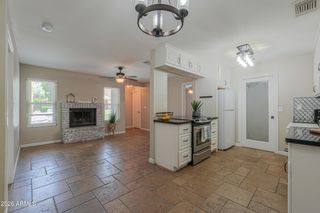 3511 E BASELINE Road 1004, Phoenix, AZ 85042