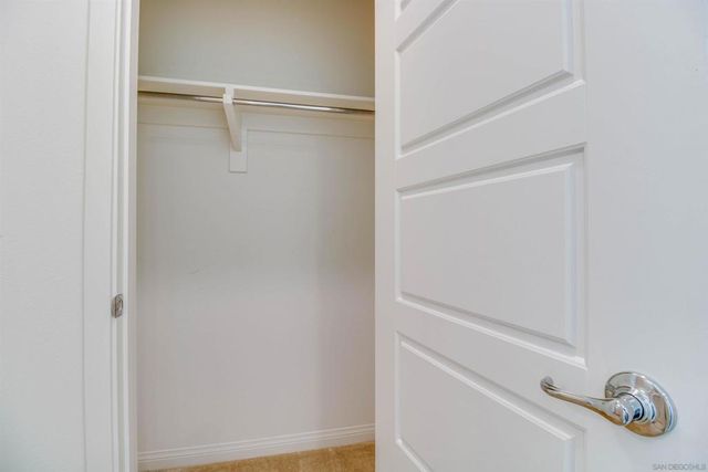 6012 Village Center Loop Rd 35, San Diego, CA 92130