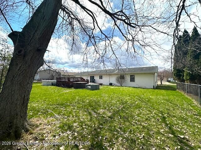 1584 Stonehaven Drive, Holt, MI 48842