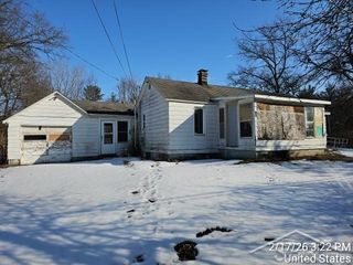 6208 N Stark Road, Midland, MI 48642