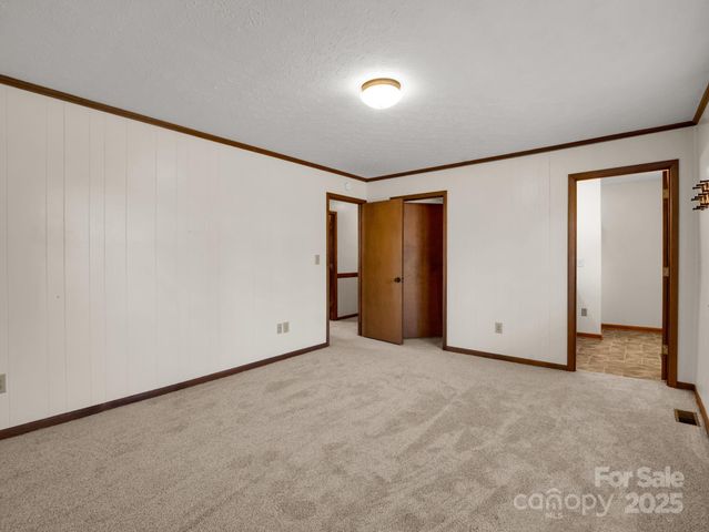 1640 Lithia Springs Road, Shelby, NC 28150