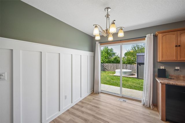 604 Filmore Avenue SE, Bondurant, IA 50035